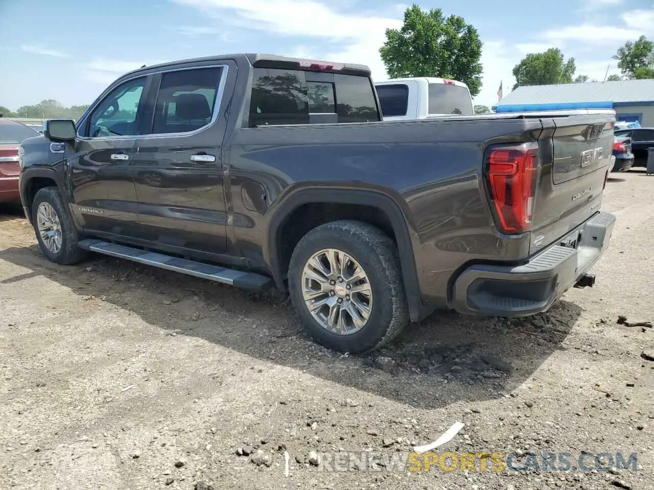 2 fotografías del automóvil dañado 1GTU9FEL8LZ107794 GMC SIERRA 2020