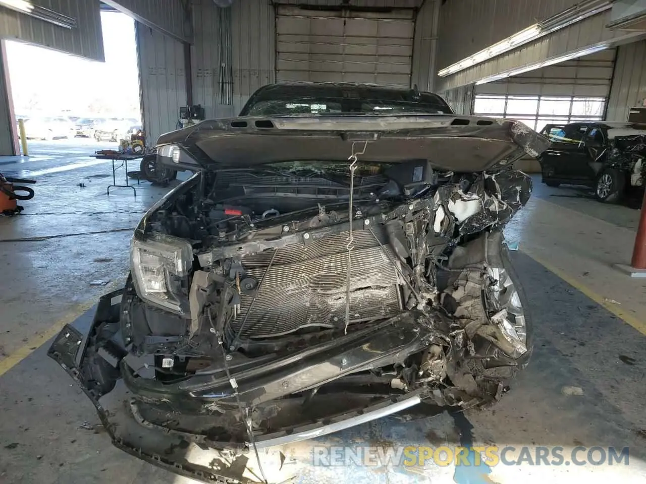 5 fotografías del automóvil dañado 1GTU9FELXLZ116416 GMC SIERRA 2020