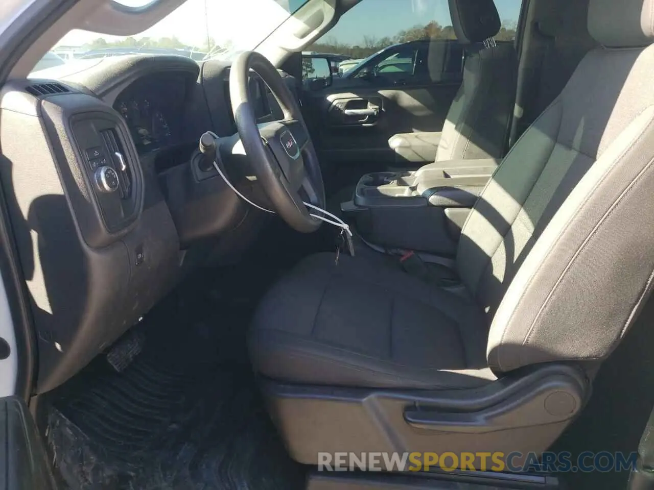 7 fotografías del automóvil dañado 3GTN8AEF0LG214844 GMC SIERRA 2020