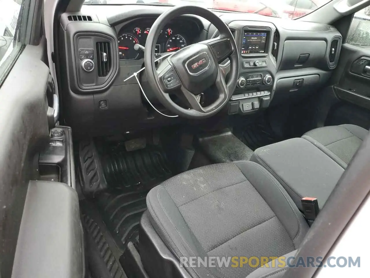 8 fotografías del automóvil dañado 3GTN8AEH5LG223380 GMC SIERRA 2020