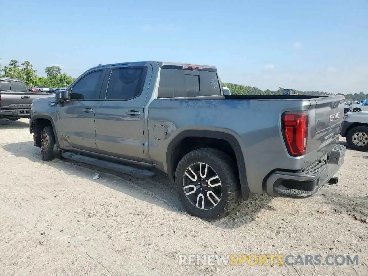2 fotografías del automóvil dañado 3GTP9EEL5LG248443 GMC SIERRA 2020