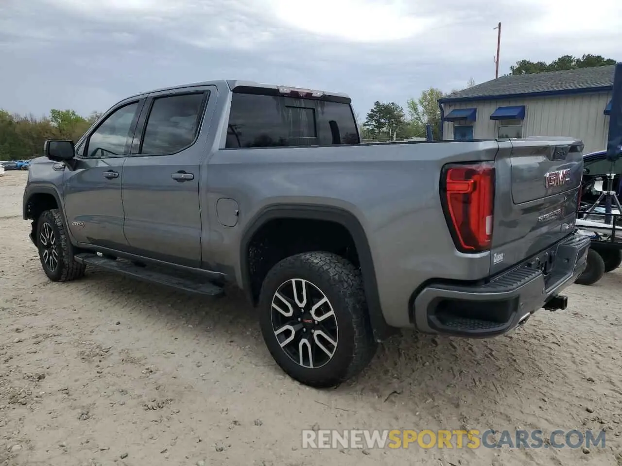 2 fotografías del automóvil dañado 3GTP9EEL9LG259297 GMC SIERRA 2020
