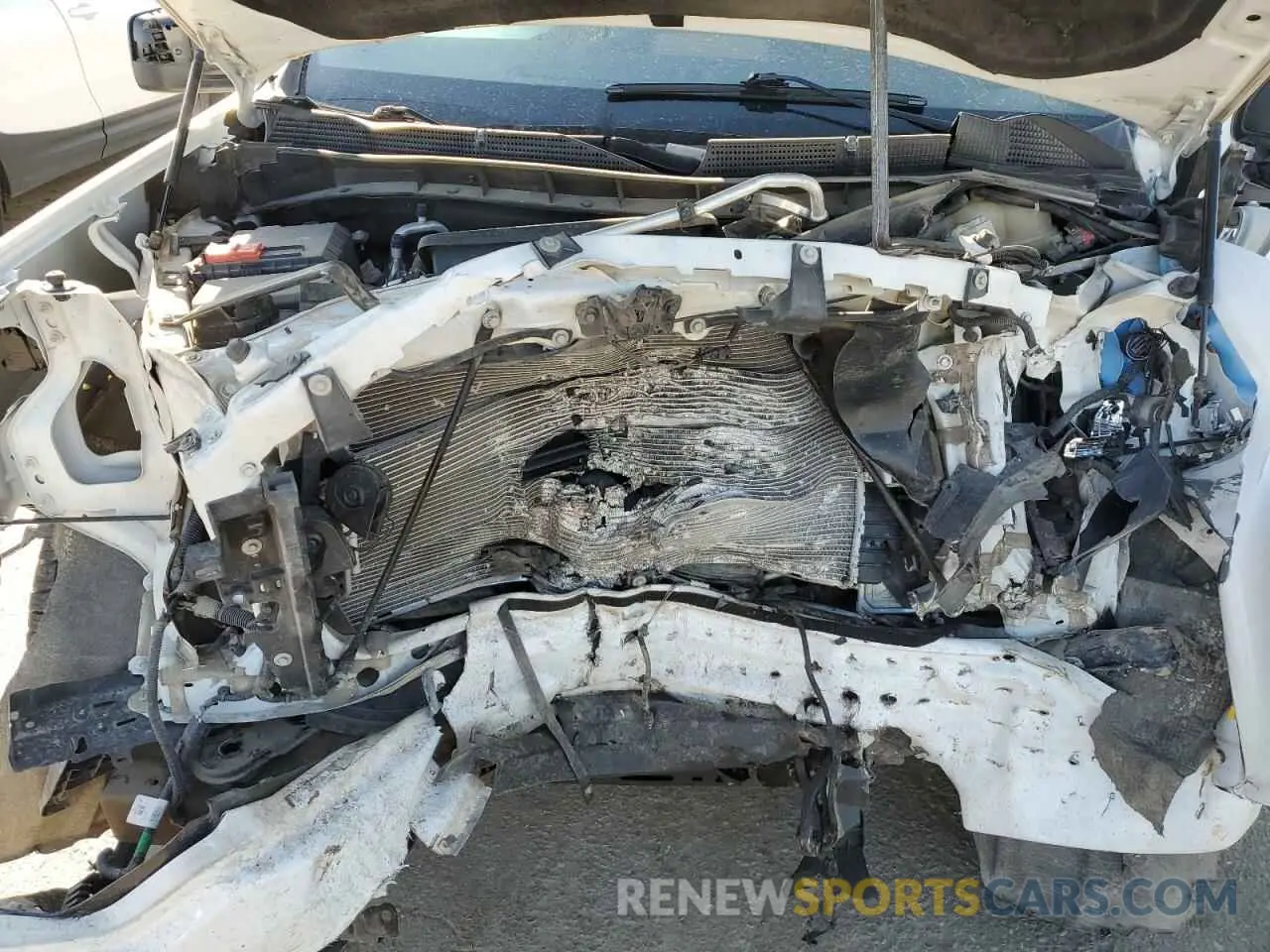 11 fotografías del automóvil dañado 3GTU9CED7LG167637 GMC SIERRA 2020