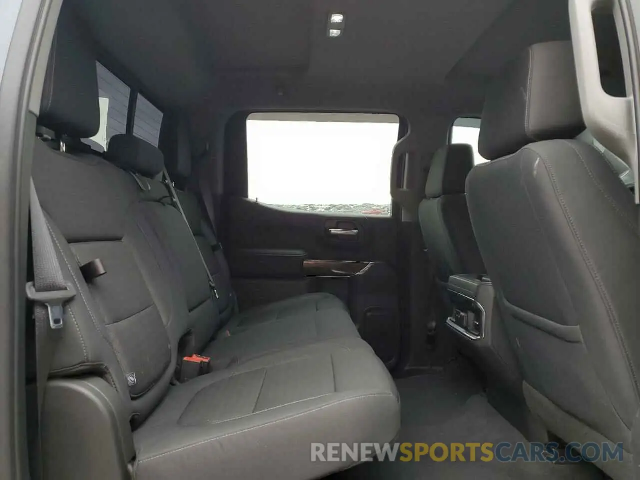 10 fotografías del automóvil dañado 3GTU9CED9LG105883 GMC SIERRA 2020