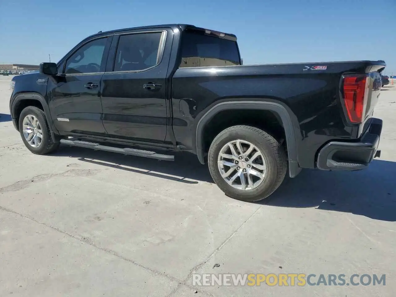 2 fotografías del automóvil dañado 3GTU9CED9LG329932 GMC SIERRA 2020