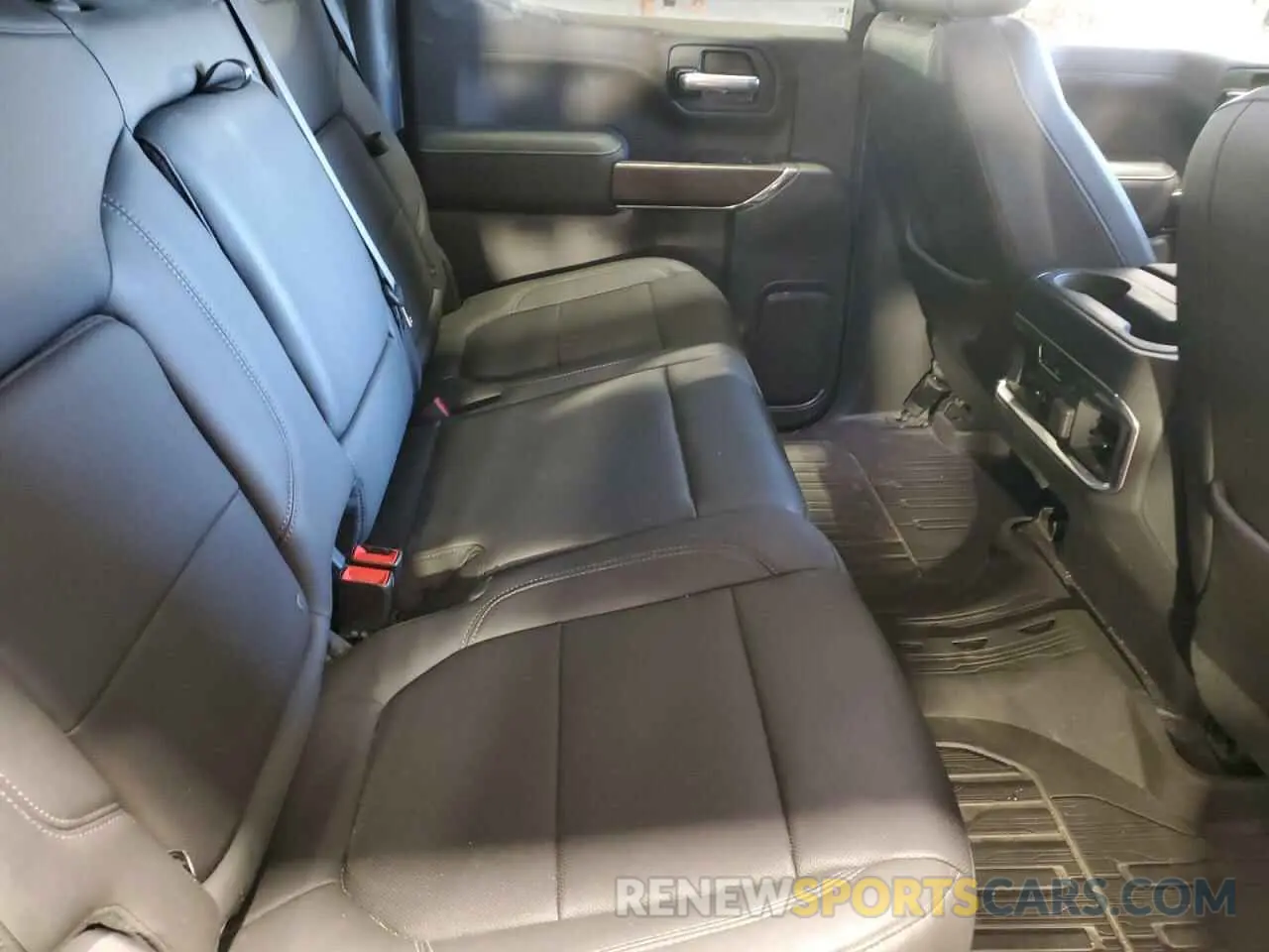 10 fotografías del automóvil dañado 3GTU9DED7LG107721 GMC SIERRA 2020