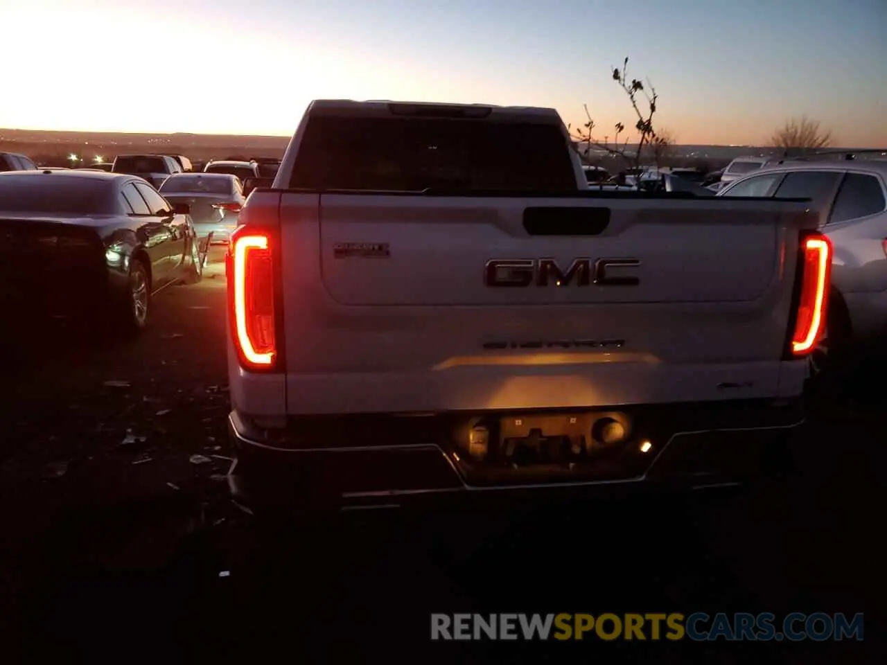 6 fotografías del automóvil dañado 3GTU9DET1LG190277 GMC SIERRA 2020