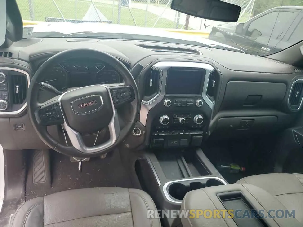 8 fotografías del automóvil dañado 3GTU9DETXLG278759 GMC SIERRA 2020