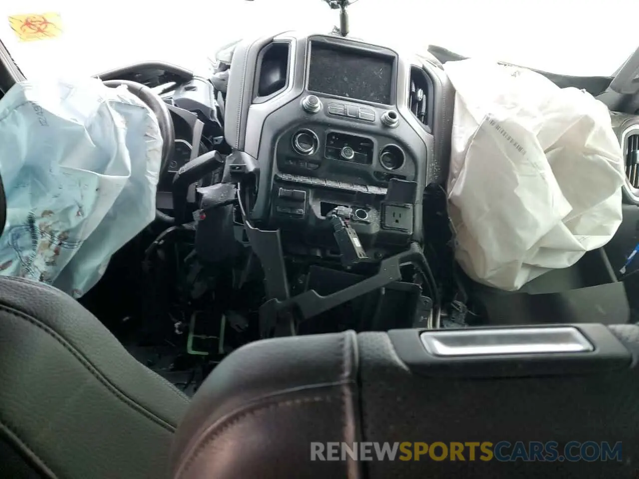 8 fotografías del automóvil dañado 3GTU9FEL4LG367027 GMC SIERRA 2020
