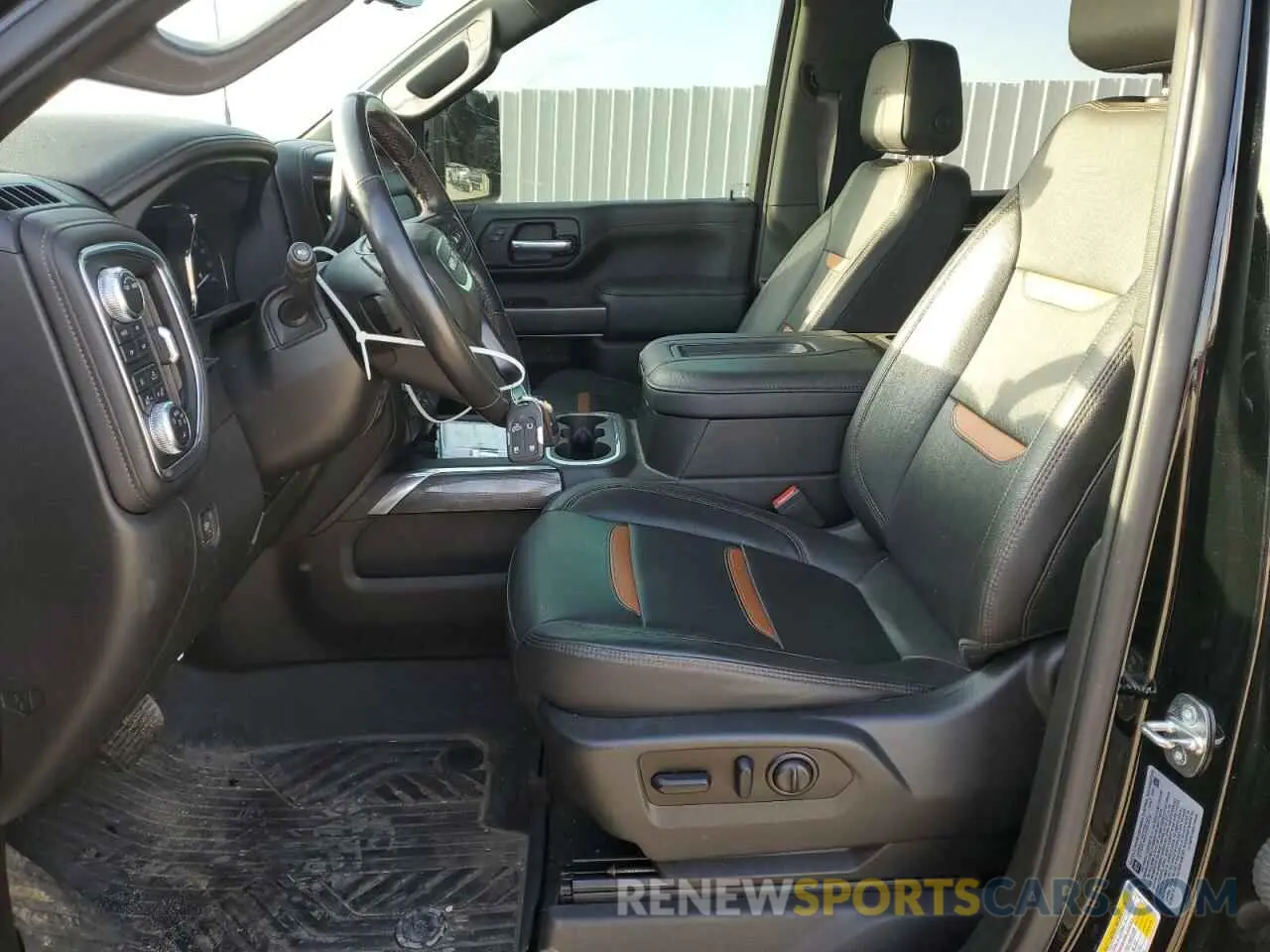 7 fotografías del automóvil dañado 1GT49PEY5MF248908 GMC SIERRA 2021
