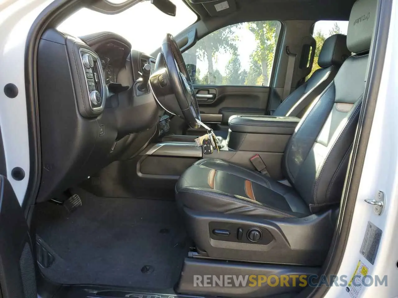 7 fotografías del automóvil dañado 1GT49PEY5MF319783 GMC SIERRA 2021