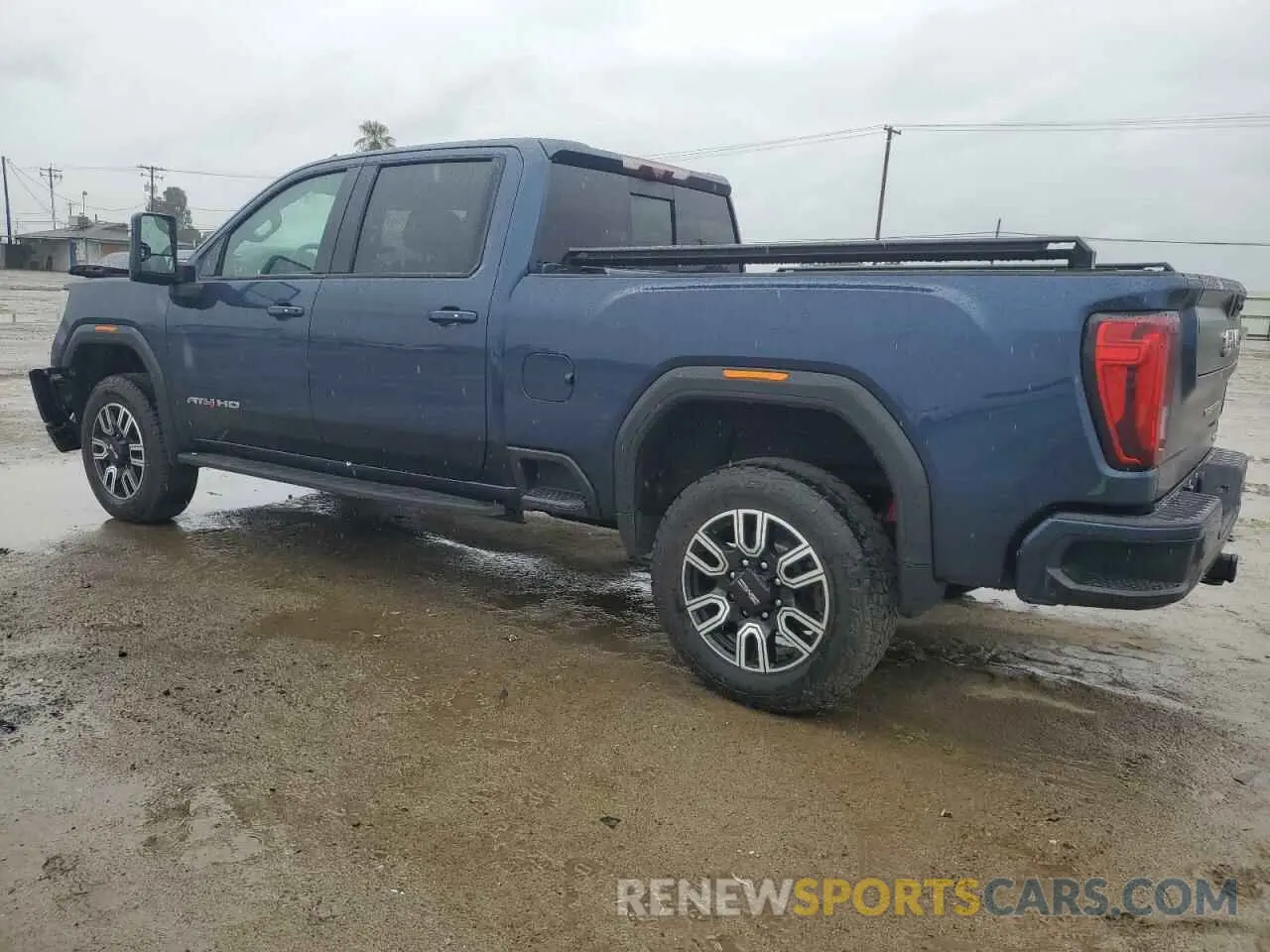 2 fotografías del automóvil dañado 1GT49PEYXMF179228 GMC SIERRA 2021