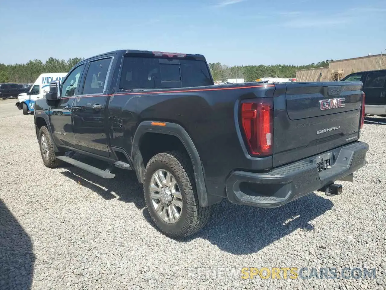 3 fotografías del automóvil dañado 1GT49REY2MF154433 GMC SIERRA 2021