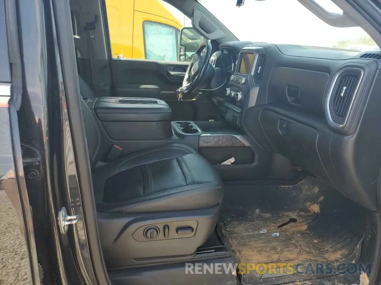 5 fotografías del automóvil dañado 1GT49REY2MF154433 GMC SIERRA 2021