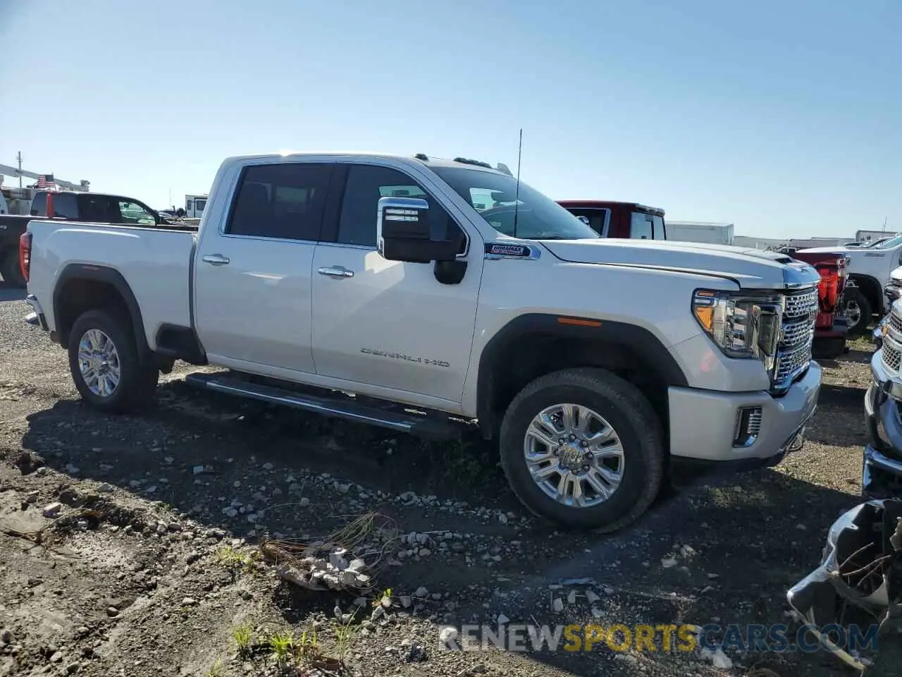 4 fotografías del automóvil dañado 1GT49WEY5MF181544 GMC SIERRA 2021