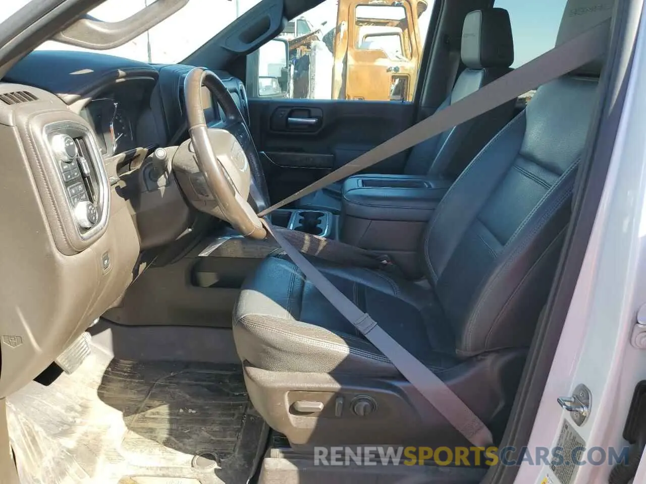 7 fotografías del automóvil dañado 1GT49WEY5MF181544 GMC SIERRA 2021