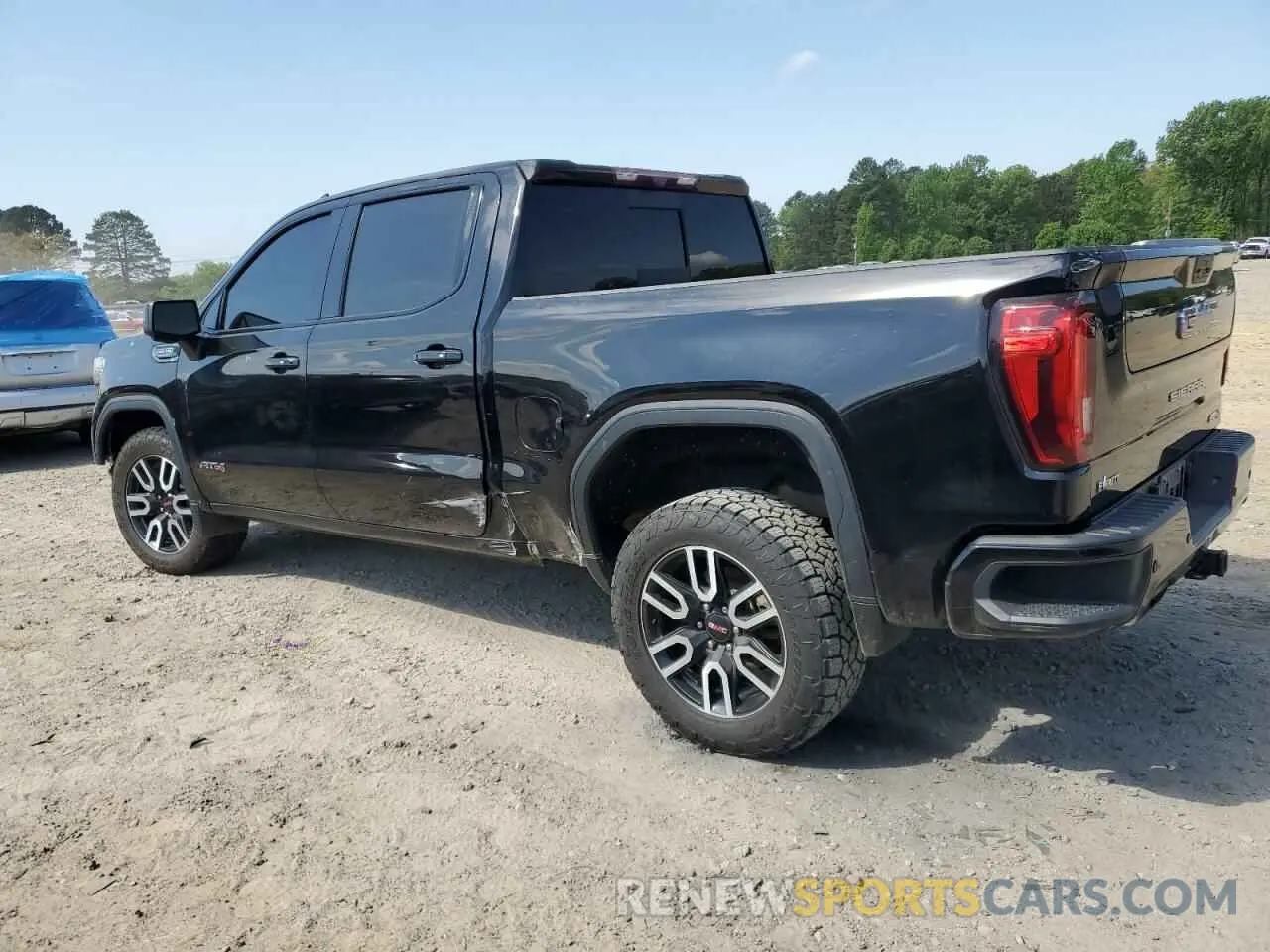 2 fotografías del automóvil dañado 1GTP9EEL1MZ276726 GMC SIERRA 2021