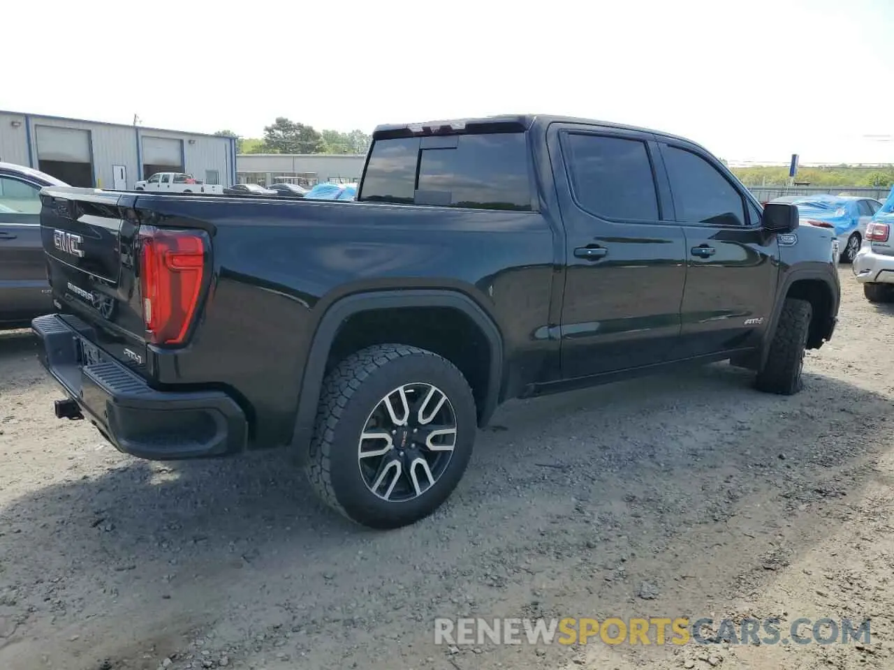 3 fotografías del automóvil dañado 1GTP9EEL1MZ276726 GMC SIERRA 2021