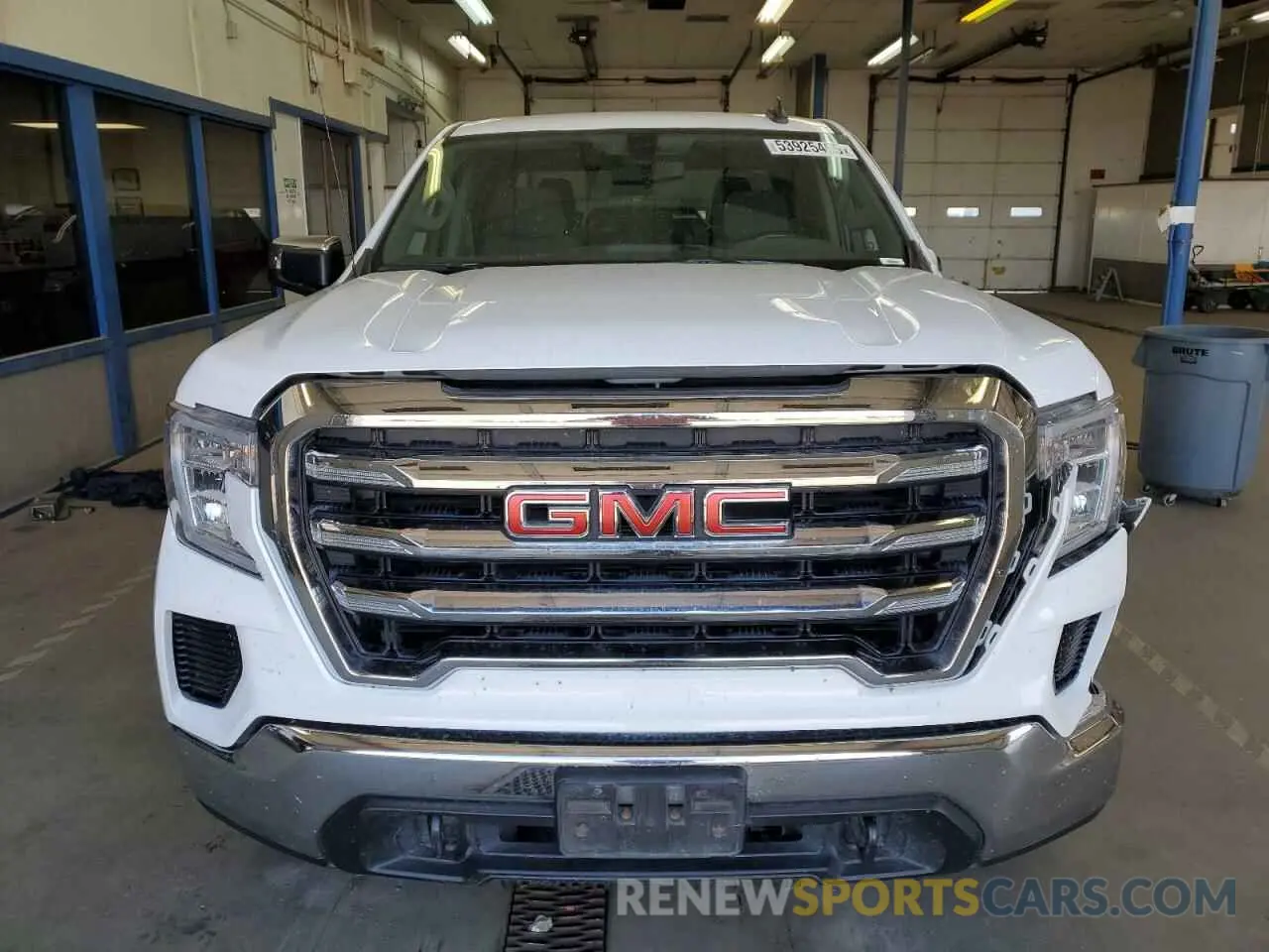 5 fotografías del automóvil dañado 1GTU9BET8MZ315605 GMC SIERRA 2021