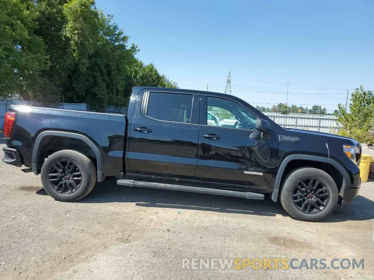 4 fotografías del automóvil dañado 1GTU9CED9MZ294777 GMC SIERRA 2021