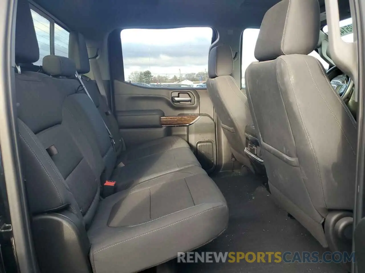 10 fotografías del automóvil dañado 1GTU9CED9MZ347378 GMC SIERRA 2021