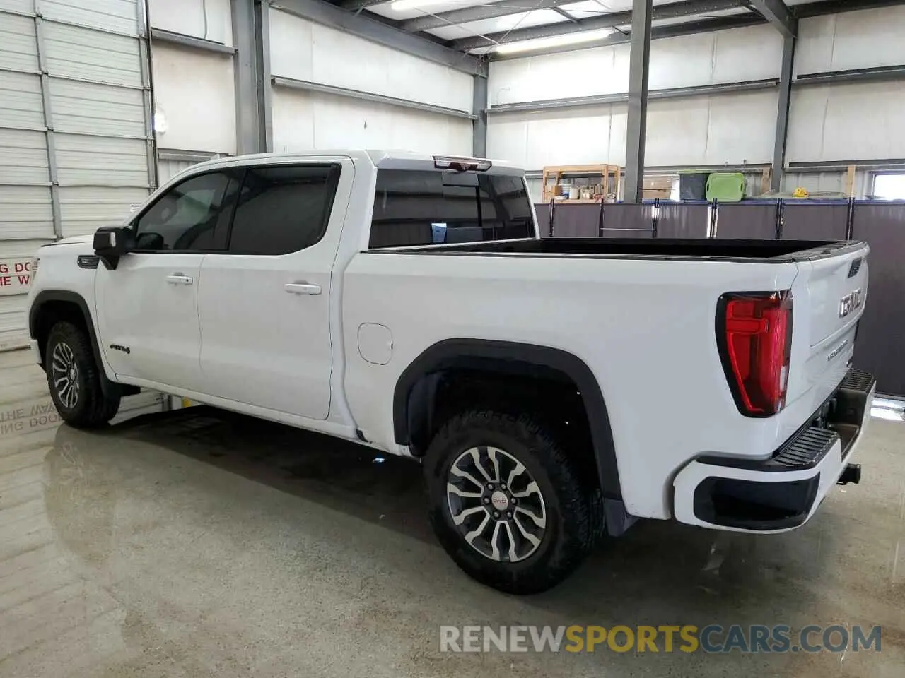 2 fotografías del automóvil dañado 1GTU9EET9MZ301228 GMC SIERRA 2021