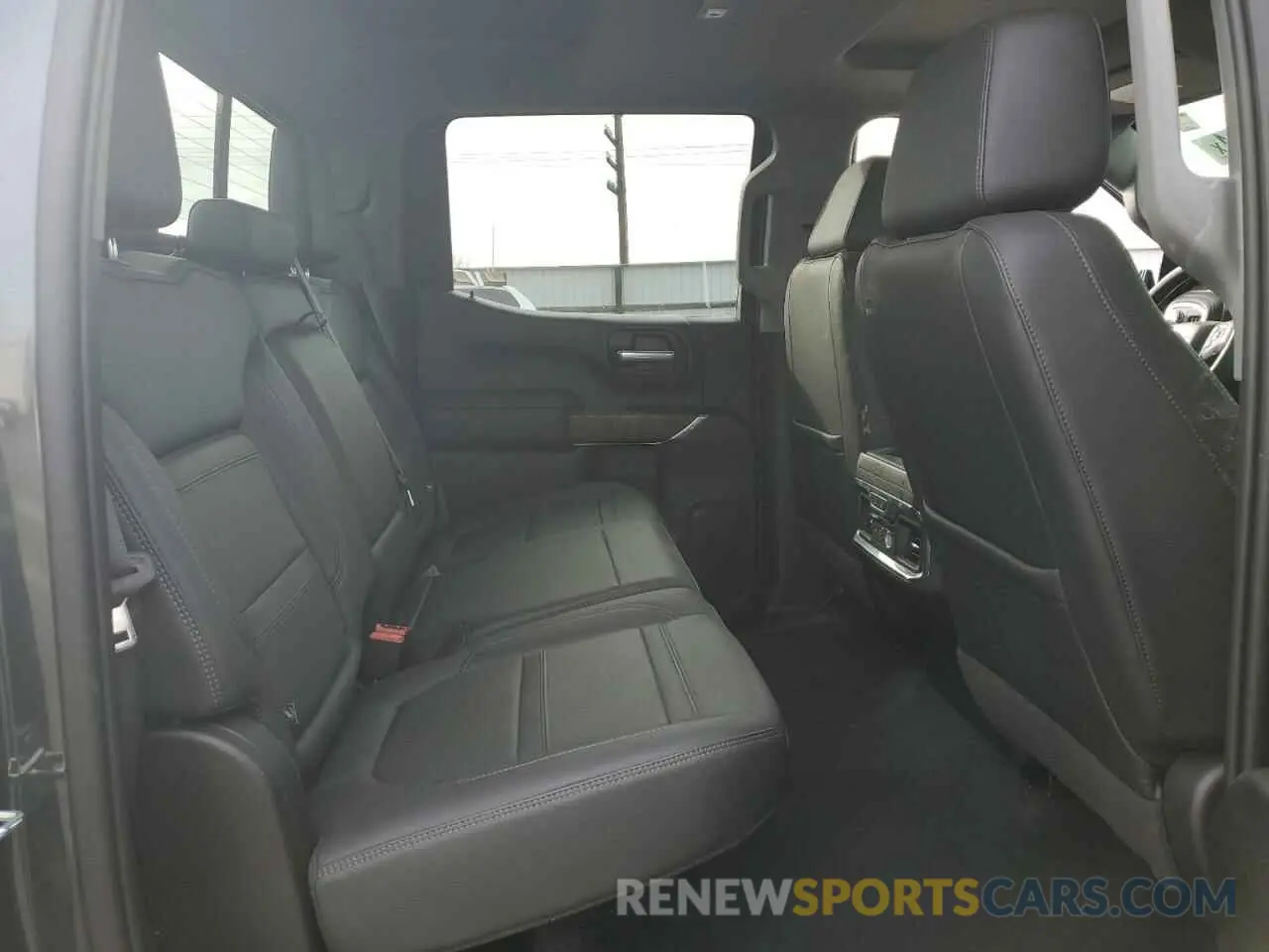 10 fotografías del automóvil dañado 1GTU9FEL0MZ327657 GMC SIERRA 2021