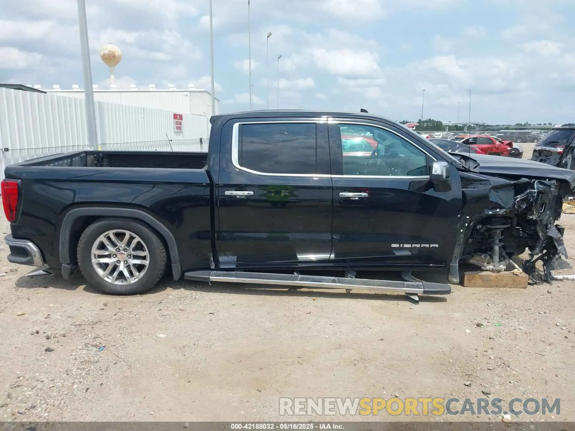 14 fotografías del automóvil dañado 3GTP8DEDXMG231158 GMC SIERRA 2021