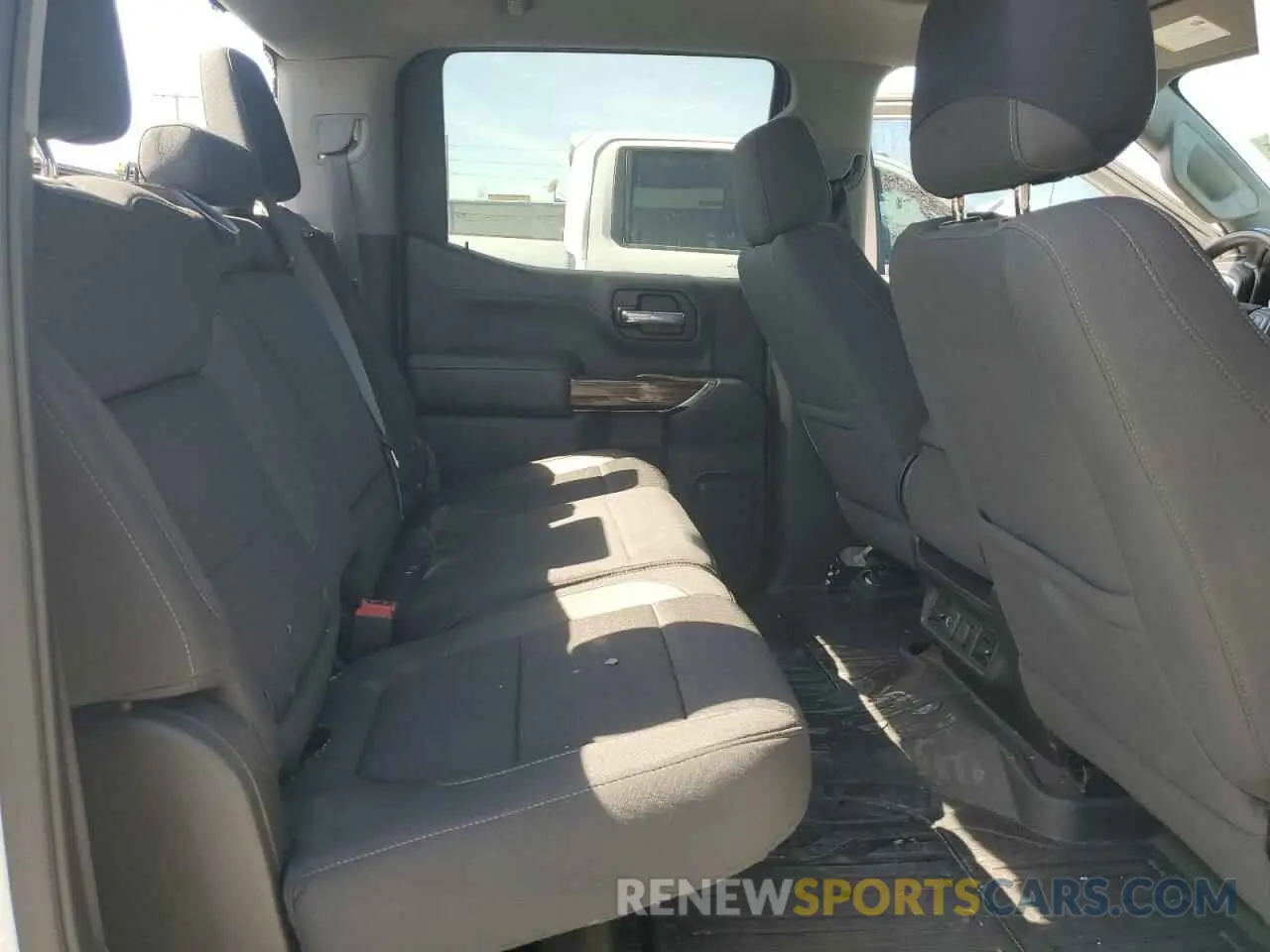 10 fotografías del automóvil dañado 3GTU9CED2MG481021 GMC SIERRA 2021