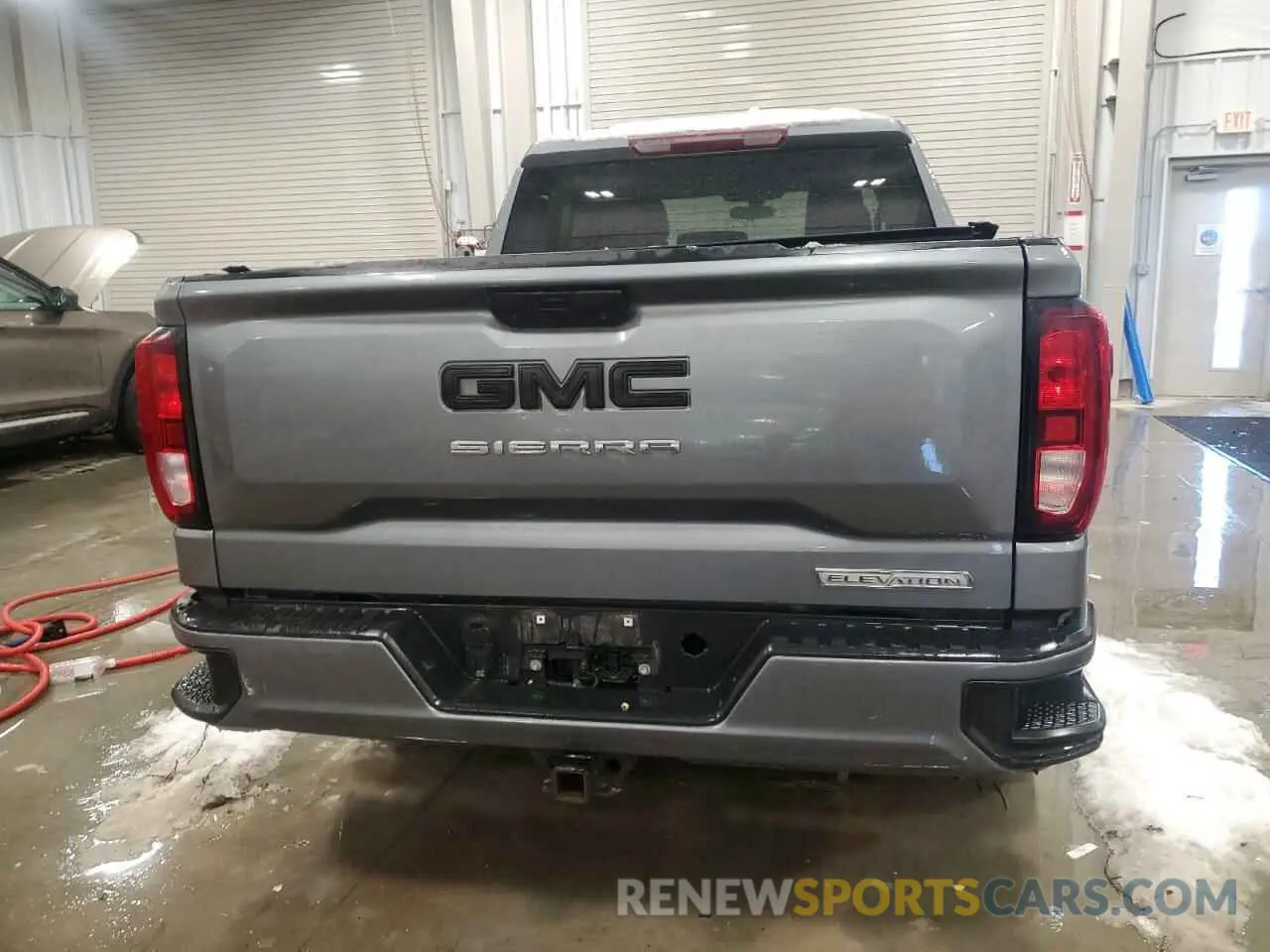 6 fotografías del automóvil dañado 3GTU9CET8MG164643 GMC SIERRA 2021