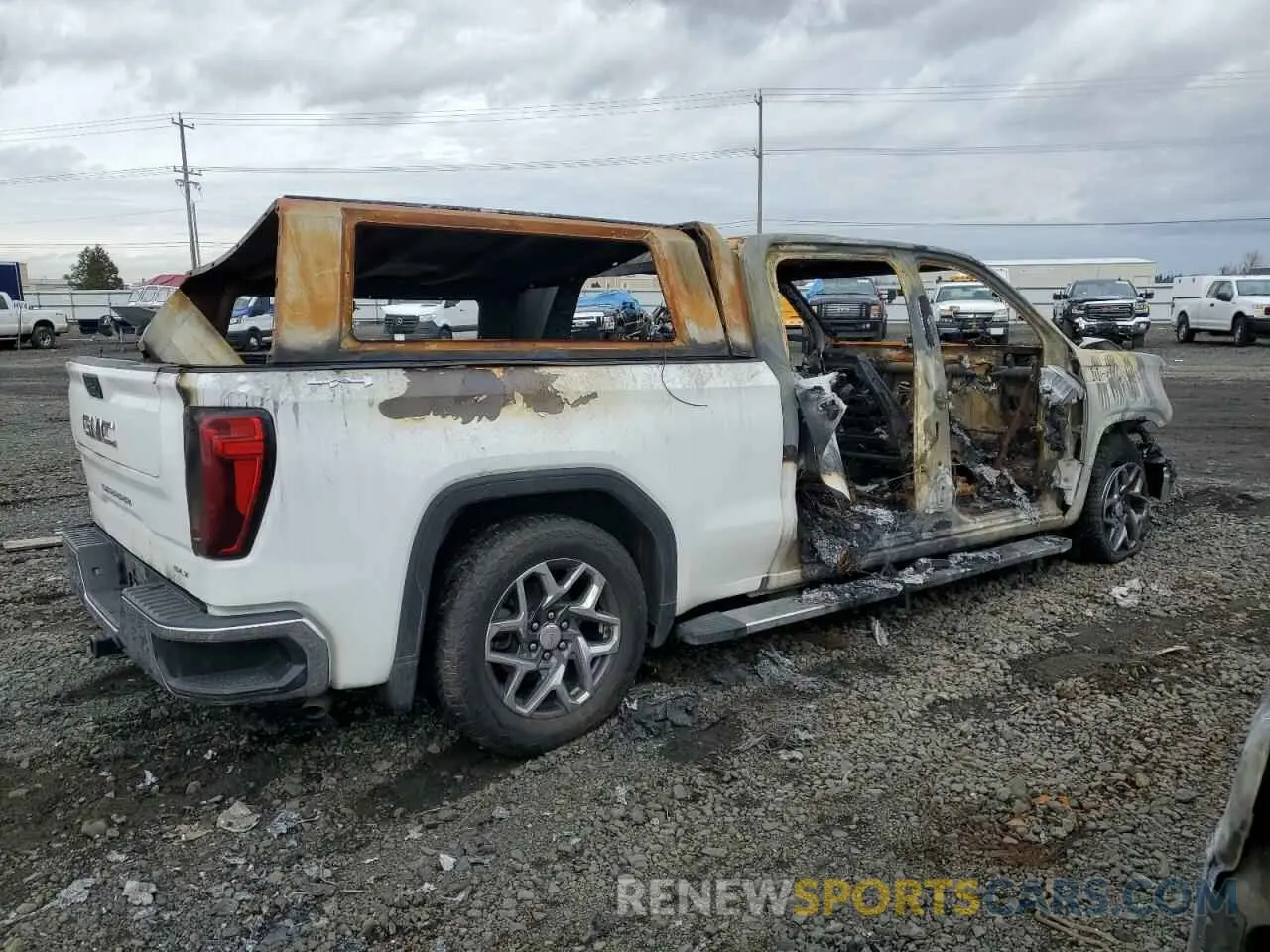 3 fotografías del automóvil dañado 3GTU9DED4MG148938 GMC SIERRA 2021