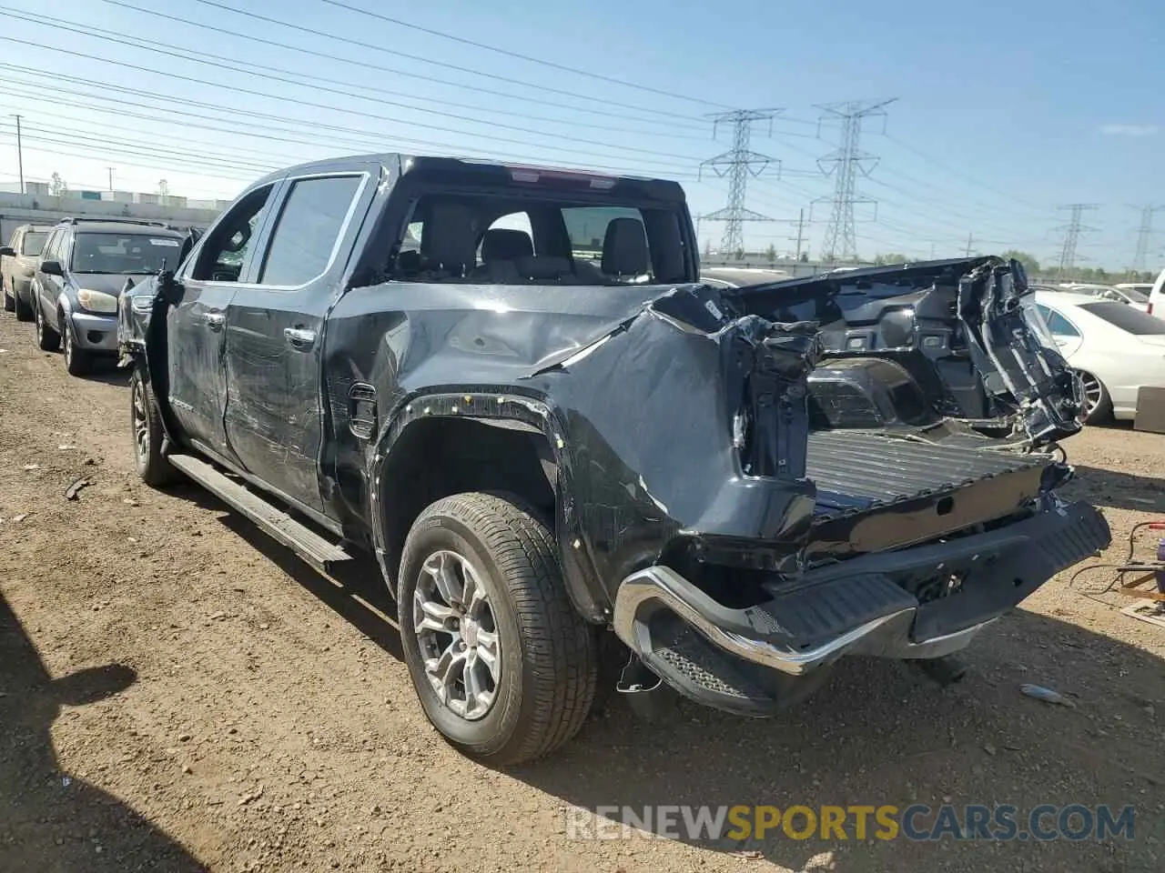 2 fotografías del automóvil dañado 3GTU9DED8MG435117 GMC SIERRA 2021