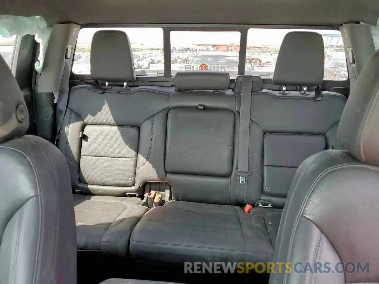 10 fotografías del automóvil dañado 3GTU9DEL1MG353270 GMC SIERRA 2021