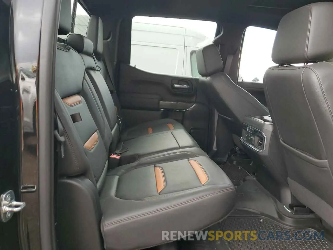 10 fotografías del automóvil dañado 3GTU9EET2MG339318 GMC SIERRA 2021