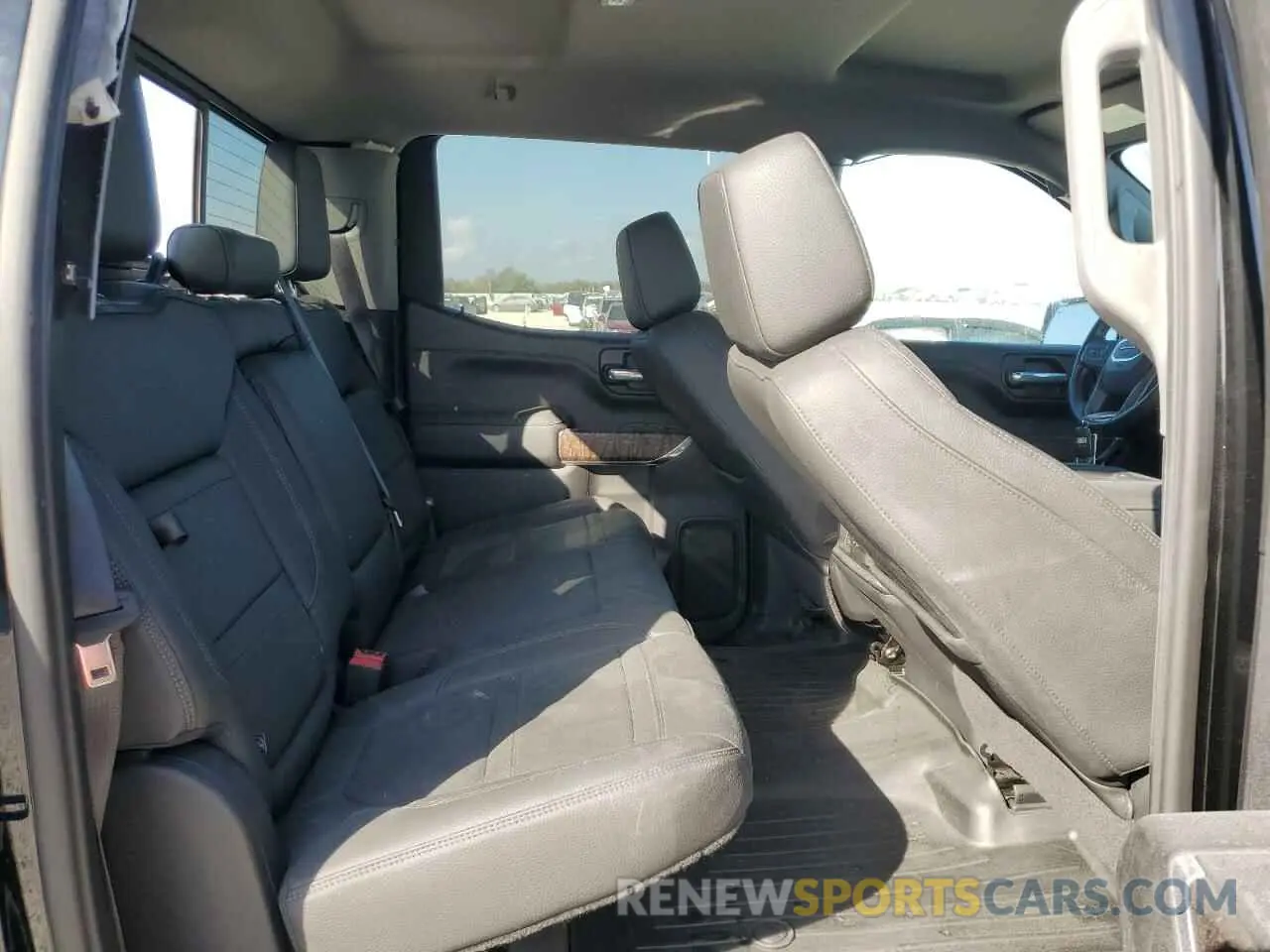 10 fotografías del automóvil dañado 3GTU9FEL0MG318621 GMC SIERRA 2021