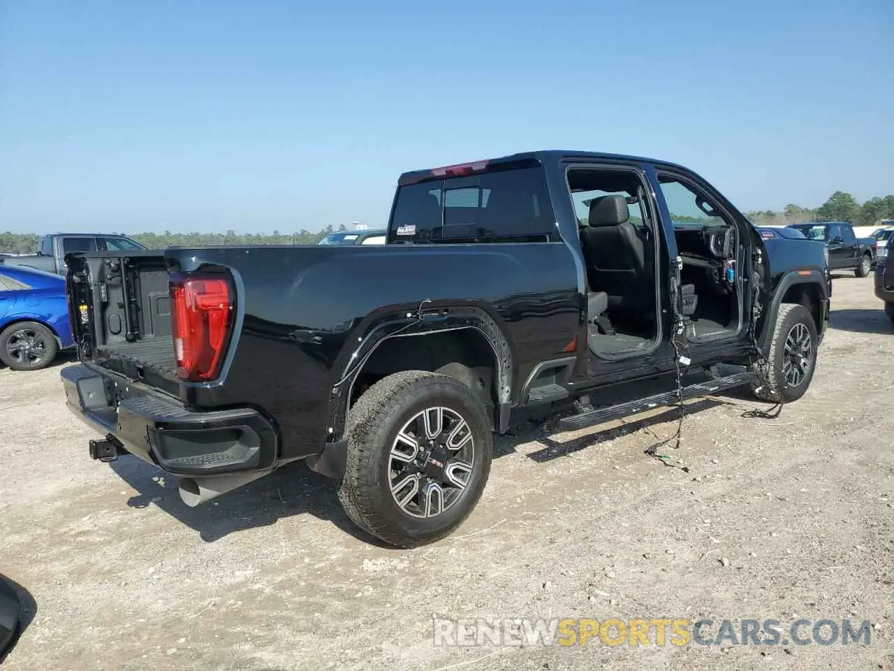 3 fotografías del automóvil dañado 1GT49PEY0NF335892 GMC SIERRA 2022