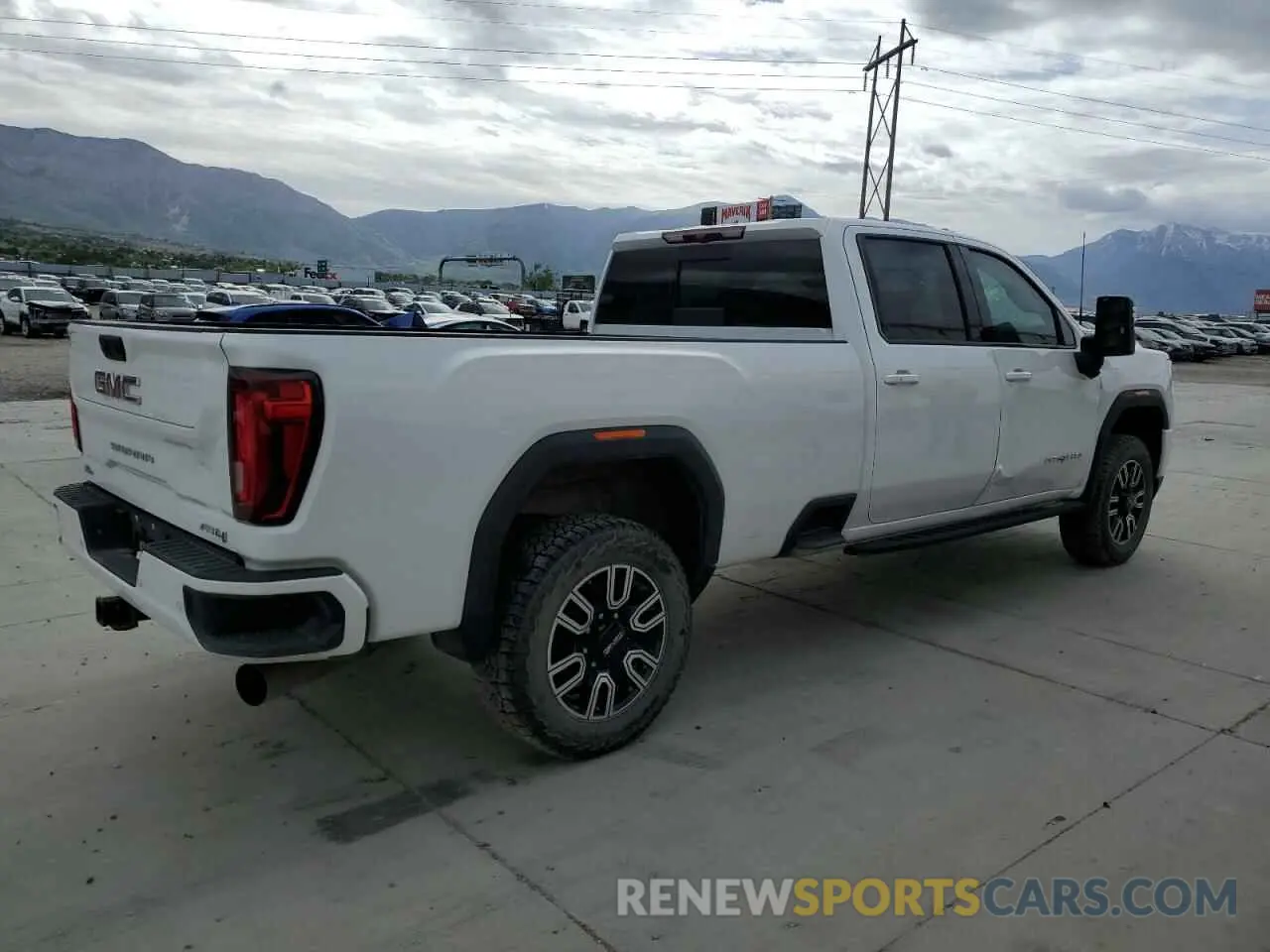 3 fotografías del automóvil dañado 1GT49VEY5NF194693 GMC SIERRA 2022