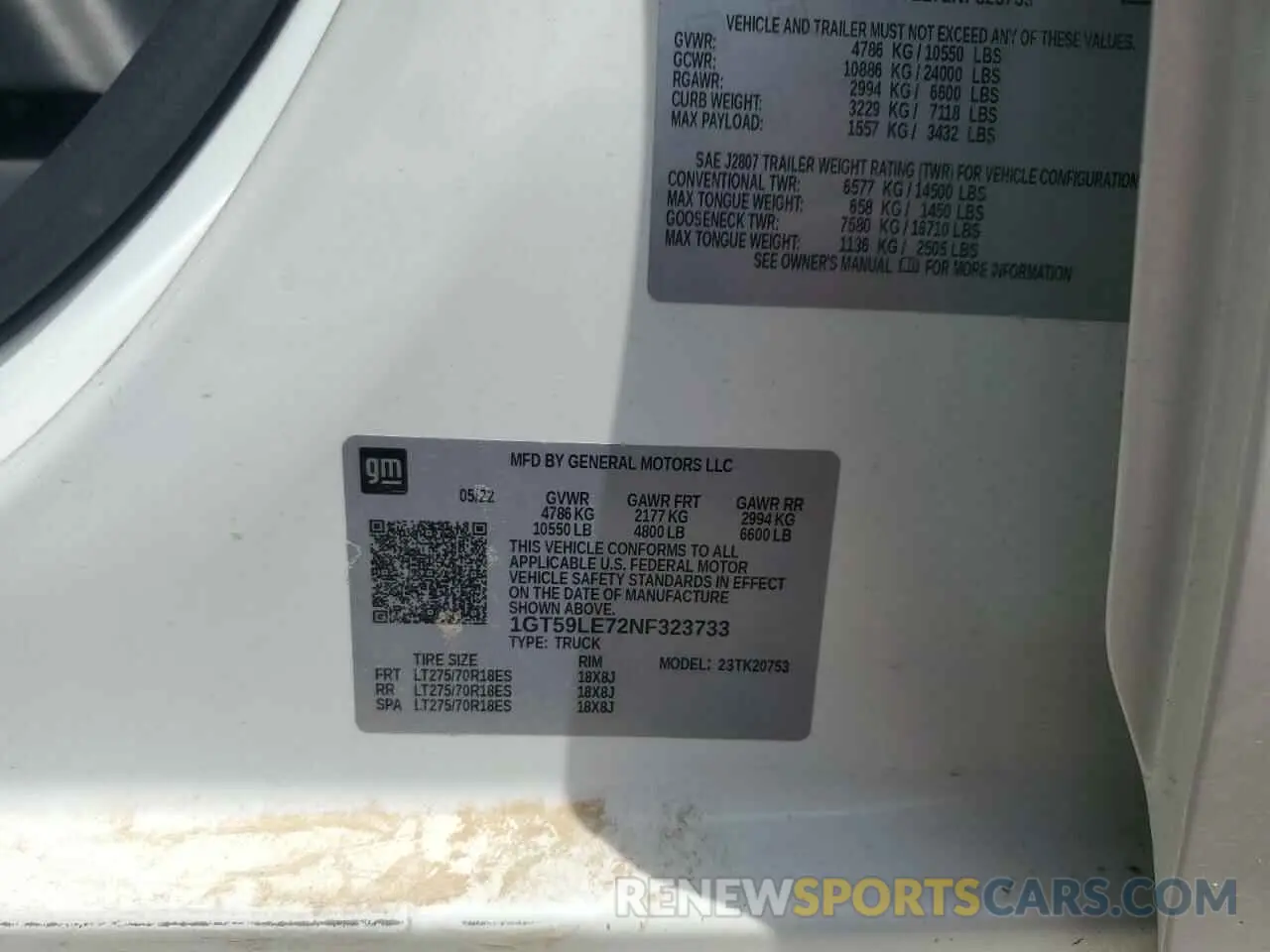 12 fotografías del automóvil dañado 1GT59LE72NF323733 GMC SIERRA 2022