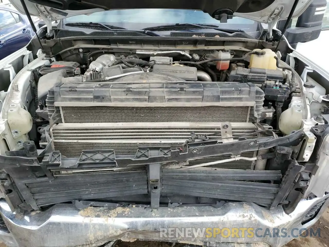 11 fotografías del automóvil dañado 1GT59LEY6NF336851 GMC SIERRA 2022