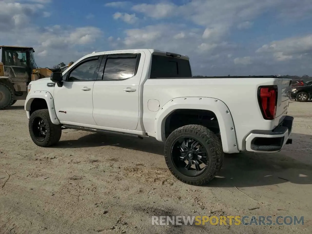 2 fotografías del automóvil dañado 1GTP9EEL4NZ163676 GMC SIERRA 2022