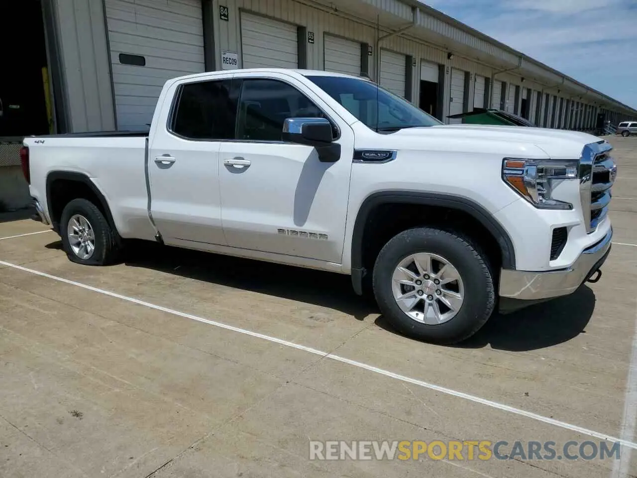 4 fotografías del automóvil dañado 1GTR9BED1NZ193203 GMC SIERRA 2022
