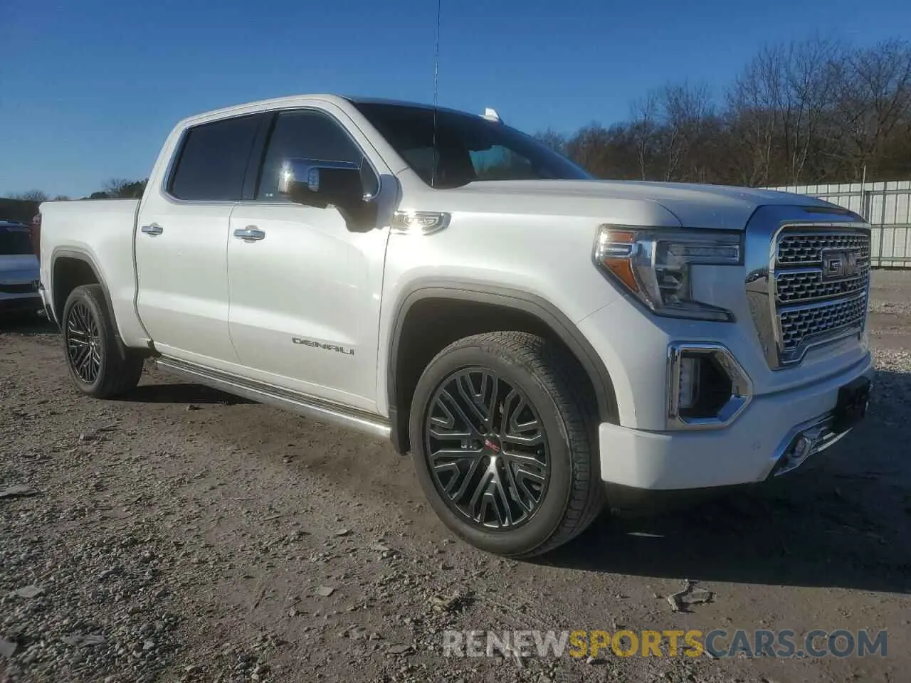 4 fotografías del automóvil dañado 1GTU9FEL7NZ102587 GMC SIERRA 2022