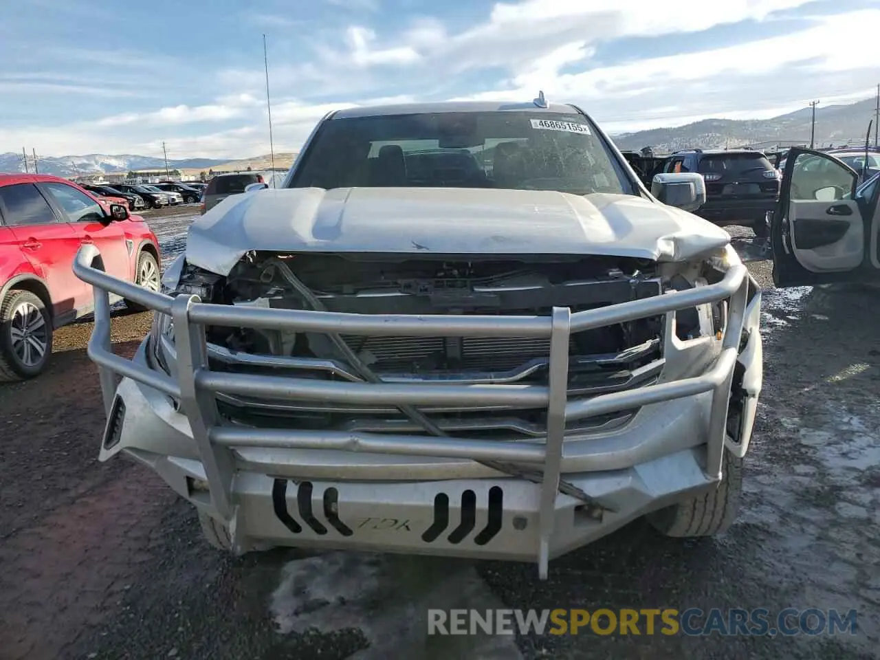 5 fotografías del automóvil dañado 1GTUUDED1NZ547936 GMC SIERRA 2022