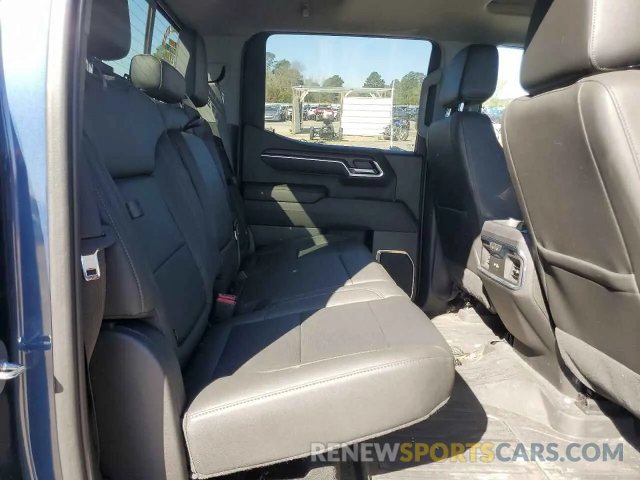 10 fotografías del automóvil dañado 1GTUUDED8NZ643367 GMC SIERRA 2022