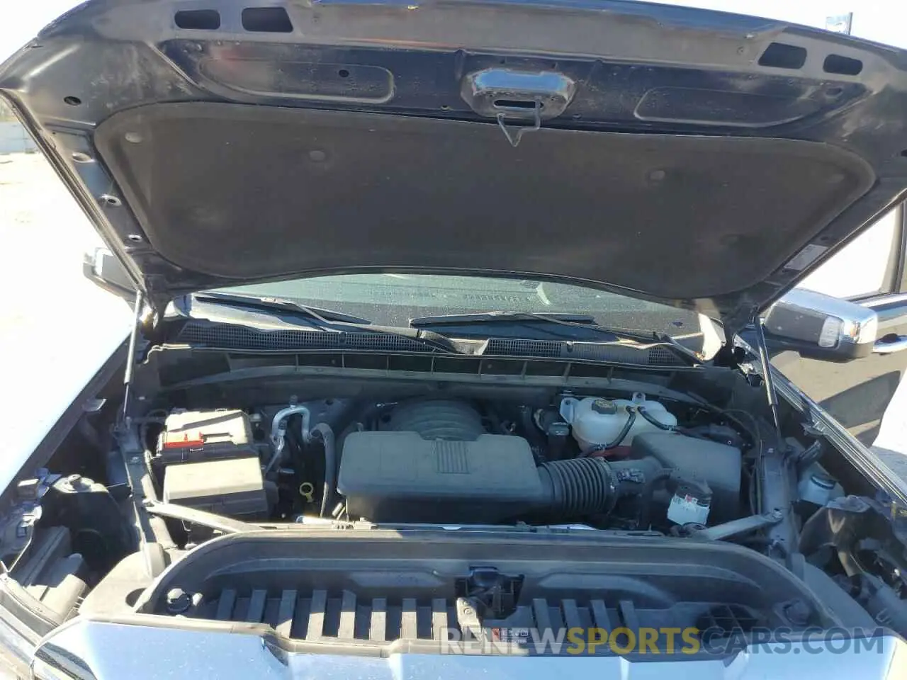 11 fotografías del automóvil dañado 1GTUUDED8NZ643367 GMC SIERRA 2022