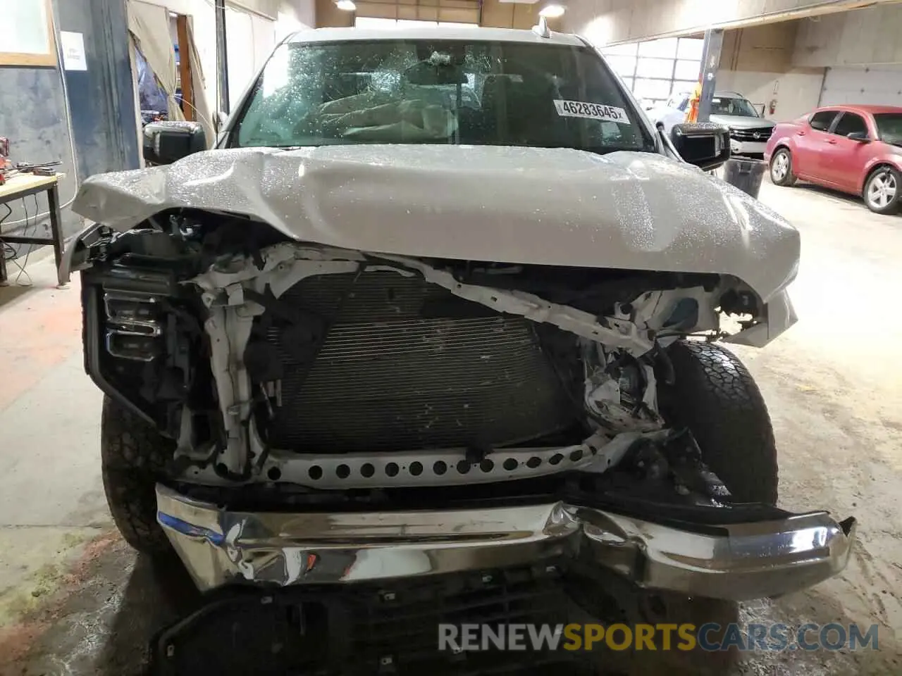 5 fotografías del automóvil dañado 1GTUUDED9NZ627811 GMC SIERRA 2022