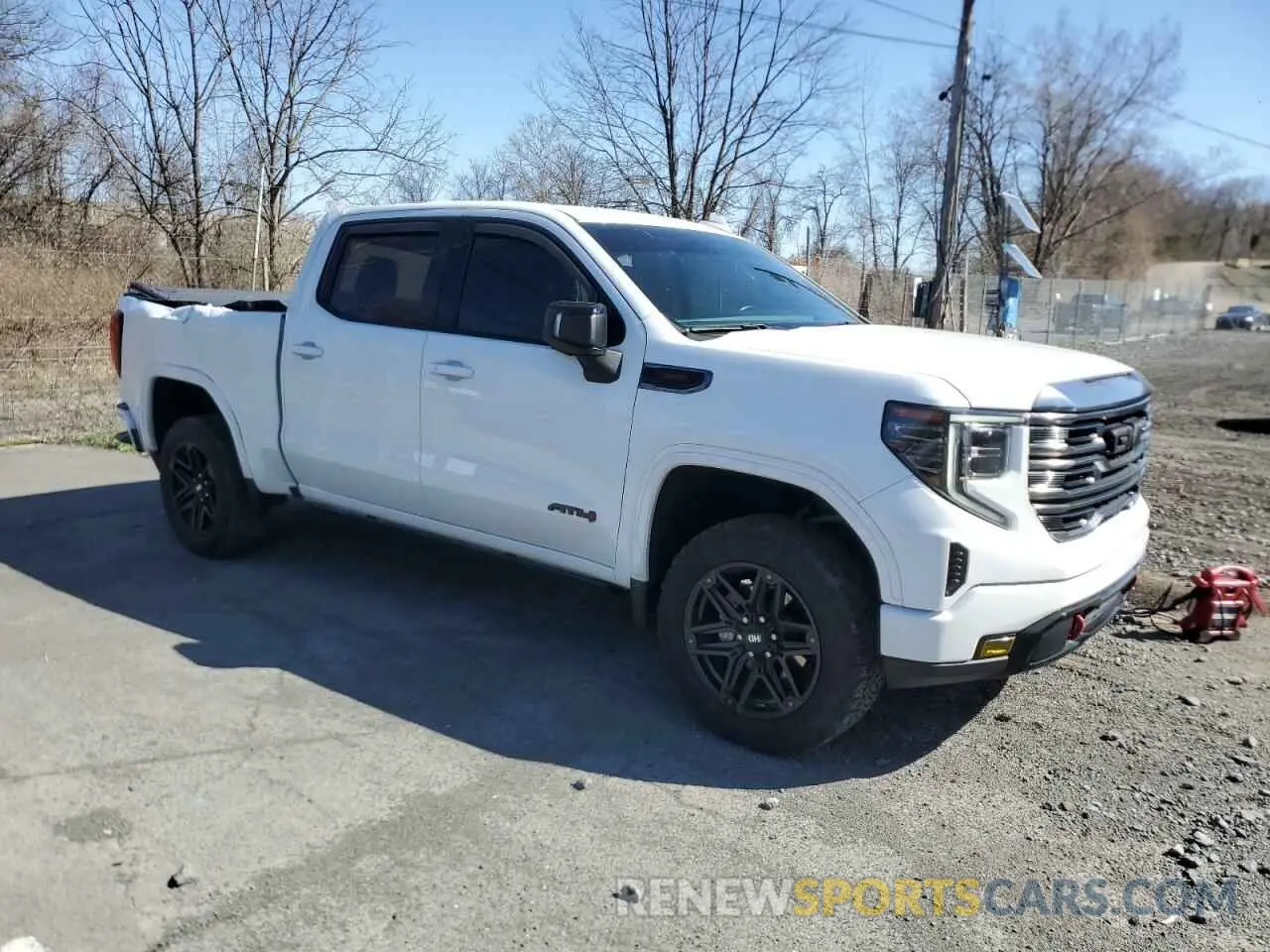 4 fotografías del automóvil dañado 1GTUUEET2NZ616551 GMC SIERRA 2022