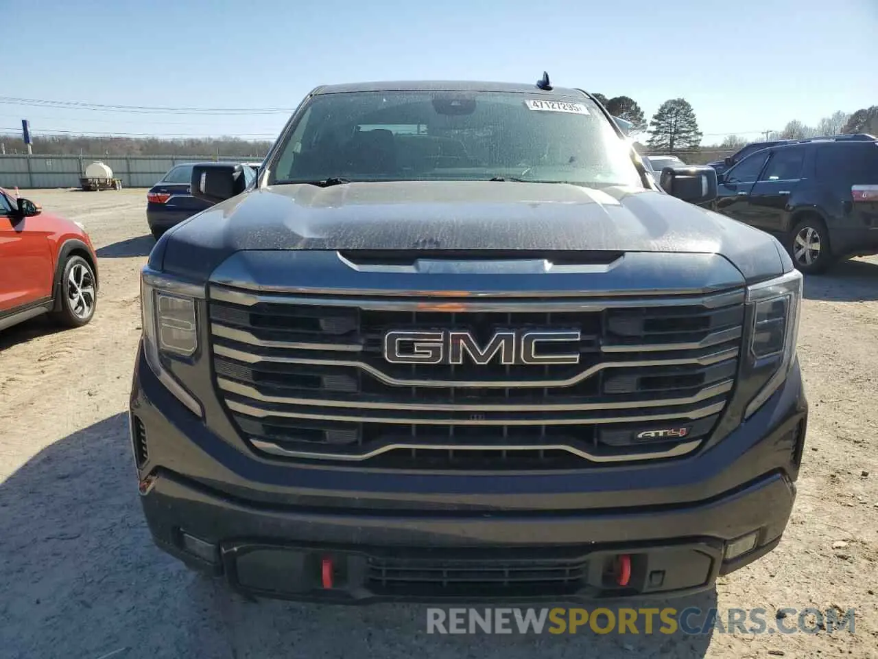5 fotografías del automóvil dañado 1GTUUEET9NZ618457 GMC SIERRA 2022