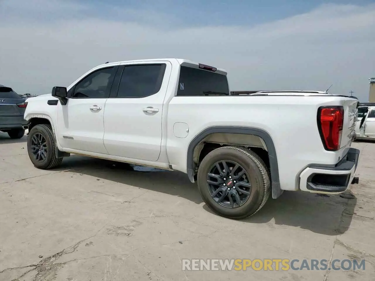 2 fotografías del automóvil dañado 3GTPHCEK6NG680363 GMC SIERRA 2022