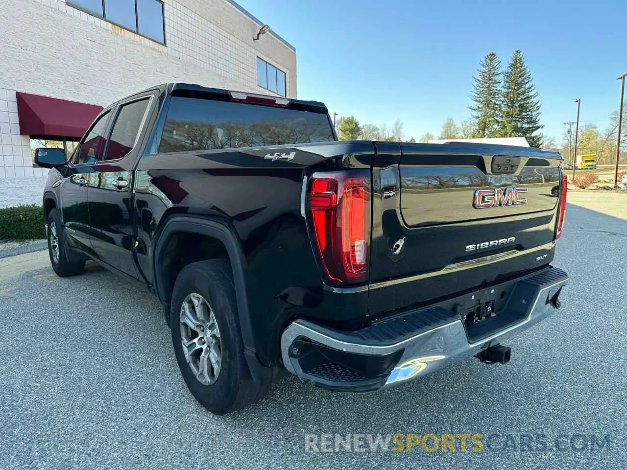 3 fotografías del automóvil dañado 3GTU9DED6NG150613 GMC SIERRA 2022
